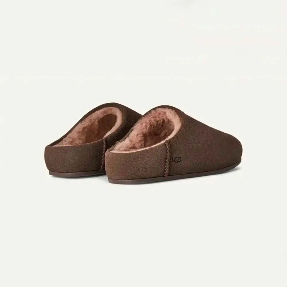 New UGG Elea Slip-On in Dark Cocoa - Picture 6 of 6